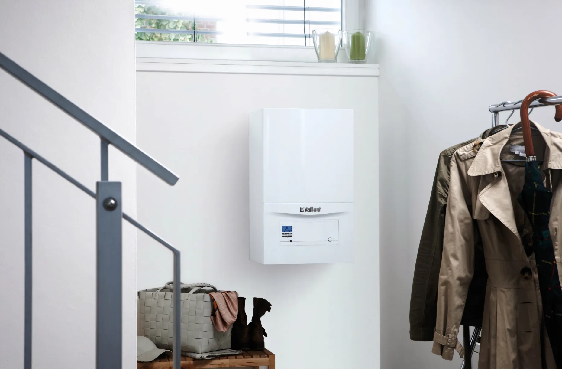 Газовий конденсаційний котел Vaillant ecoTEC pro VUW INT 236/5-3‑H двоконтурний, 23 кВт, 230 м2 - Зображення 2